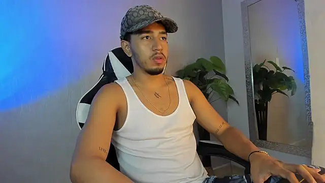 Snapshot of Brand_Collins chatting on 02/12/26, 11:21 Brand Collins online show from 02/12/26, 11:21