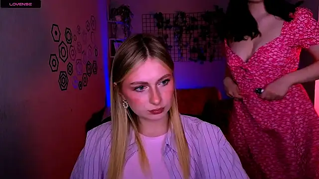 mary meow hot online show from 05/23/26, 07:24