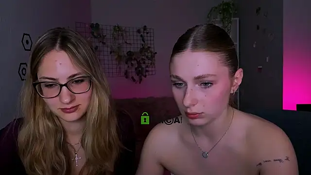 mary meow hot online show from 04/21/26, 07:31