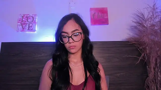 Klohewilliams  online show from 01/12/26, 12:45