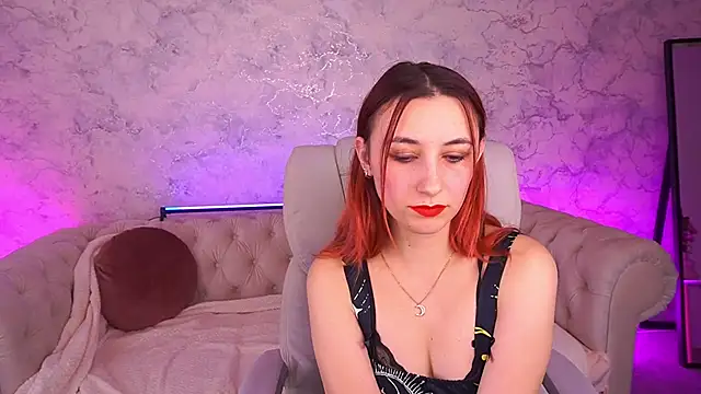 RoxieRay online show from 12/19/25, 03:58