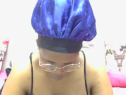 KittyPussyZA online show from 12/14/25, 06:57