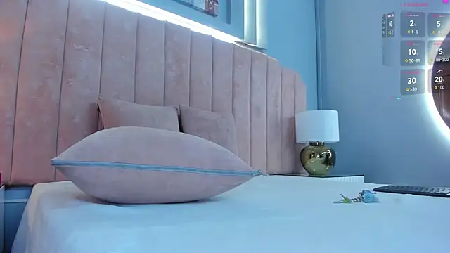 ninacrave  online show from 03/11/26, 02:49