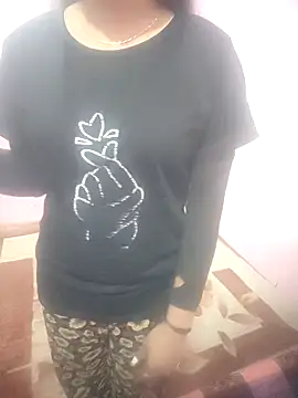 Juliekhan 98 online show from 12/23/25, 08:57