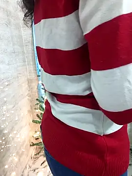 Juliekhan 98 online show from 01/06/26, 06:17