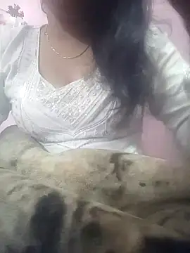 Juliekhan 98 online show from 01/08/26, 09:37