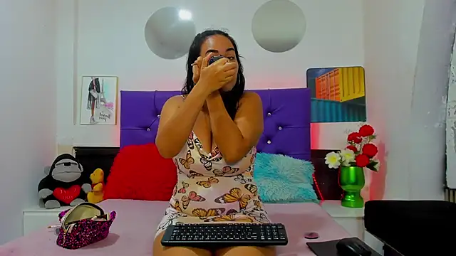 AzumiWalker online show from 02/11/26, 01:22