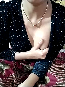 RASHMI SHARMA9 online show from 01/07/26, 05:07