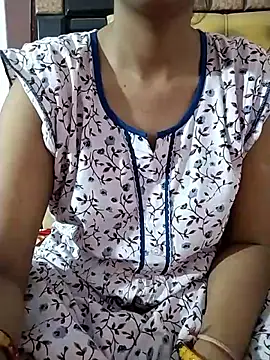RASHMI SHARMA9 online show from 05/13/26, 06:15
