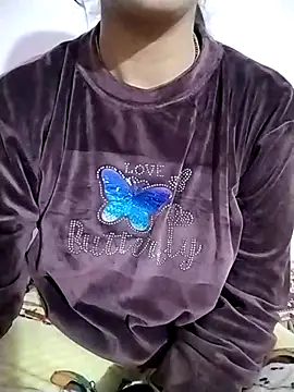 RASHMI SHARMA9 online show from 02/25/26, 03:01