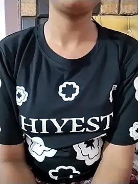 RASHMI SHARMA9 online show from 03/19/26, 06:19