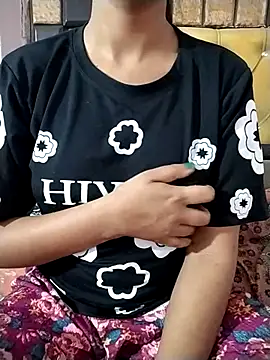 RASHMI SHARMA9 online show from 03/22/26, 05:36