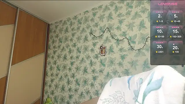 Snapshot of Barbie_Blondie chatting on 03/18/26, 12:51 Barbie Blondie online show from 03/18/26, 12:51