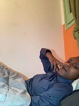    Hannah    online show from 12/17/25, 11:54