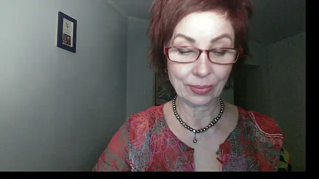 Kelly Flurr online show from 12/21/25, 03:25