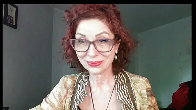 Kelly Flurr online show from 05/10/26, 01:57