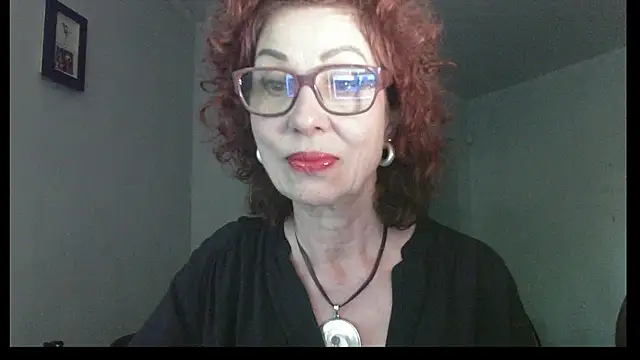 Kelly Flurr online show from 05/25/26, 02:05
