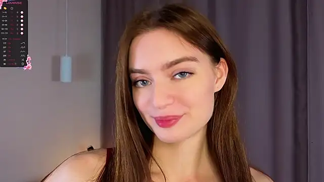 Snapshot of Sara_Kinsly chatting on 11/30/25, 06:36 Sara Kinsly online show from 11/30/25, 06:36