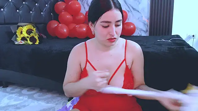 Snapshot of NoaLeon21 chatting on 02/14/26, 05:02 NoaLeon21 online show from 02/14/26, 05:02