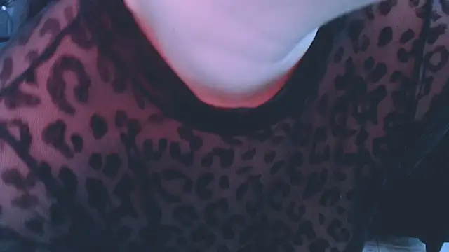 Snapshot of NoaLeon21 chatting on 02/13/26, 06:41 NoaLeon21 online show from 02/13/26, 06:41