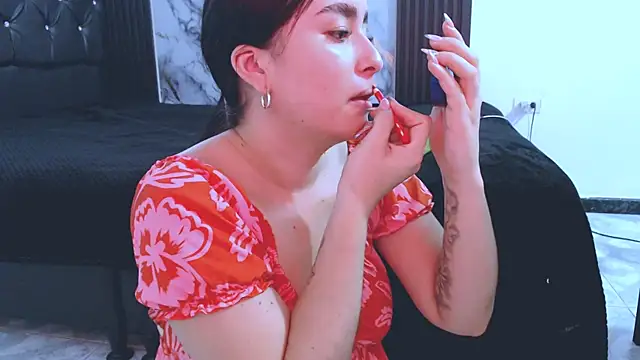 Snapshot of NoaLeon21 chatting on 02/15/26, 06:07 NoaLeon21 online show from 02/15/26, 06:07