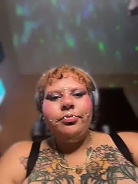poisonvuitton online show from 05/23/26, 04:22