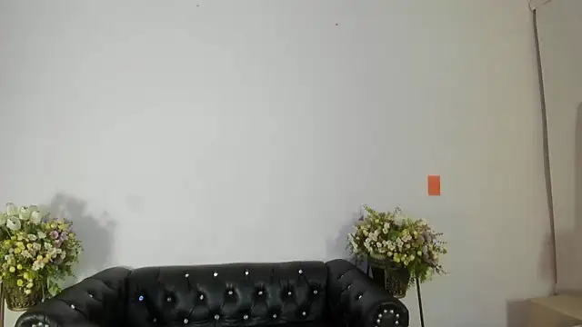 IsaSantoDomingo online show from 01/10/26, 10:49