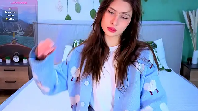 Danielle Eddwards online show from 02/19/26, 02:47