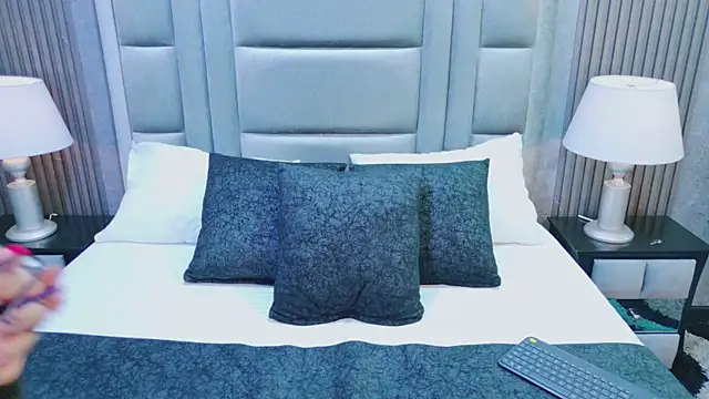 MadysonMiler online show from 12/04/25, 12:26