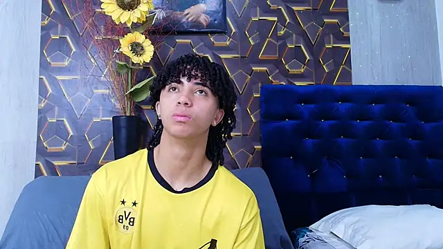 kim curlyy online show from 07/04/26, 03:16