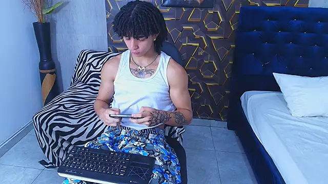 kim curlyy online show from 06/04/26, 05:17