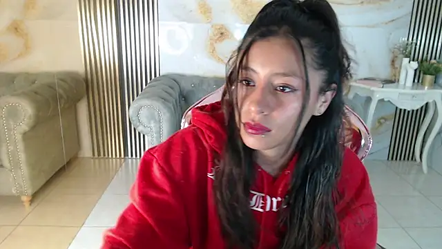 Snapshot of serabella_s chatting on 12/15/25, 01:06 serabella s online show from 12/15/25, 01:06