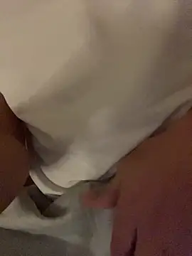 nicky0902 online show from 11/26/25, 04:18