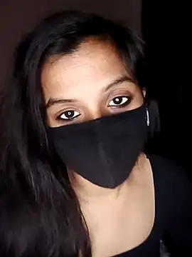 Snapshot of your-Mia07 chatting on 11/29/25, 08:20 your-Mia07 online show from 11/29/25, 08:20