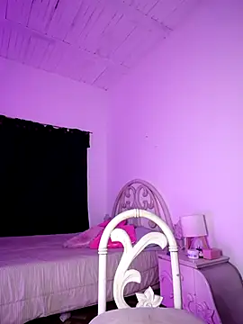 Im Kloe online show from 02/13/26, 09:48