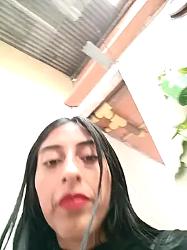 Im Kloe online show from 12/16/25, 08:24