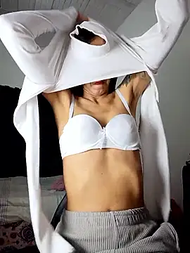 Im Kloe online show from 01/15/26, 09:29