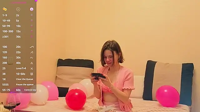 AlexaLurexx online show from 02/14/26, 03:12