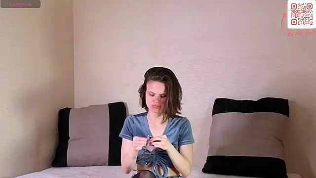 AlexaLurexx online show from 05/15/26, 08:23