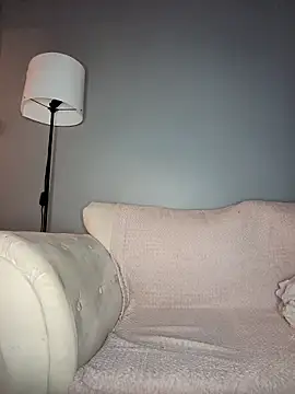 Snapshot of Stargirl247 chatting on 12/01/25, 12:44 Stargirl247 online show from 12/01/25, 12:44