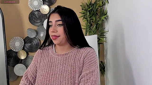 luna cute   online show from 03/11/26, 08:58