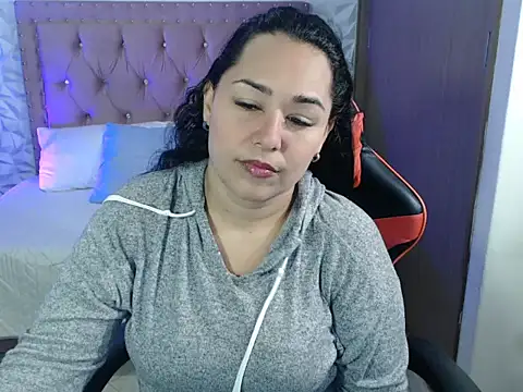 stacy prg1 online show from 11/27/25, 11:54