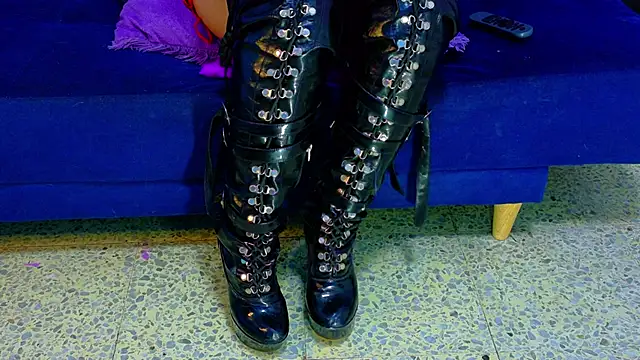 AriesVelvet online show from 04/01/26, 05:09