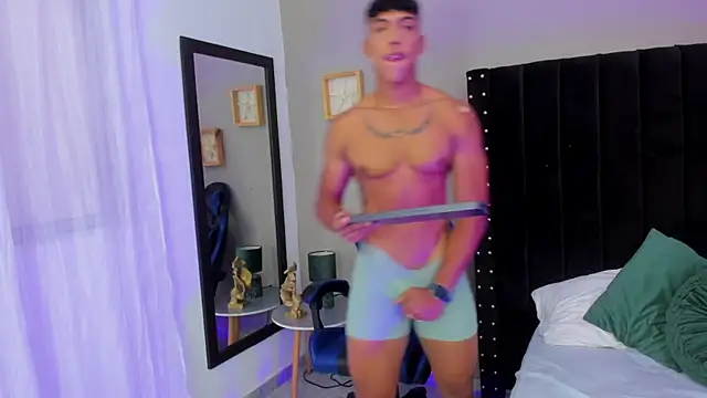 Bryan robayo5 online show from 11/26/25, 11:54