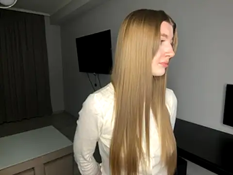 Michell Rosse online show from 11/29/25, 07:36