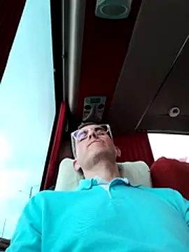 Fuegosutil online show from 12/20/25, 07:39