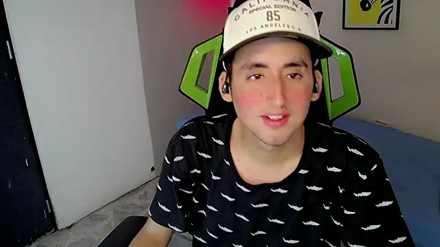 Fernan flow online show from 11/30/25, 03:07