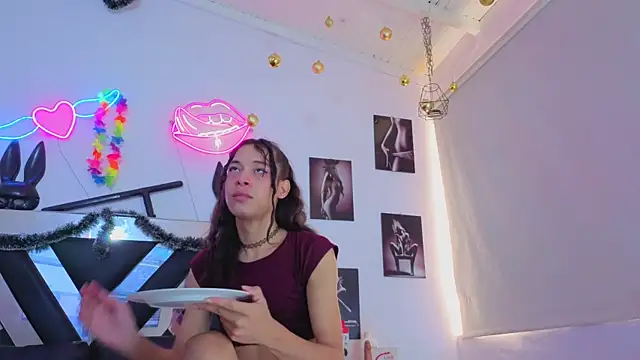 Snapshot of karla_slut_dirty chatting on 07/11/26, 12:05 karla slut dirty online show from 07/11/26, 12:05