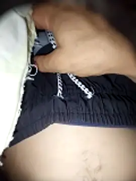 Snapshot of AdvancedRoster chatting on 02/16/26, 10:40 AdvancedRoster online show from 02/16/26, 10:40