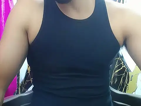 simonm667 online show from 02/06/26, 07:43